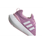 ADIDAS (SWIFT RUN 22