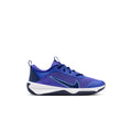 NIKE OMNI MULTI-COURT SNEAKER BIG BOY
