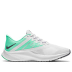 NIKE QUEST 3