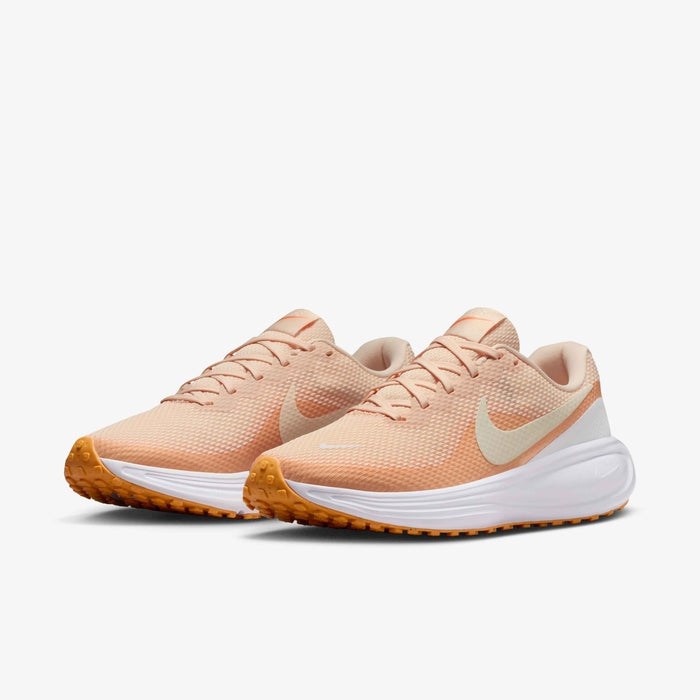 NIKE REVOLUTION 8