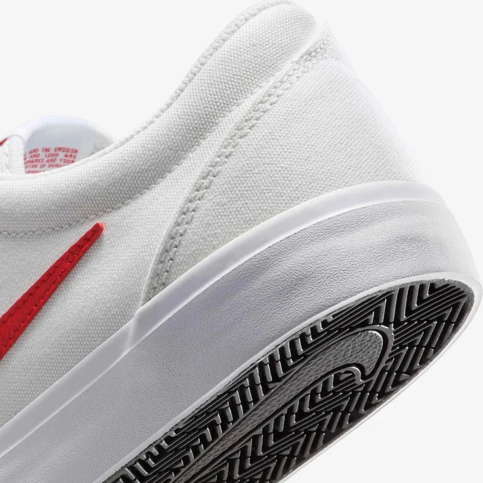 NIKE CHARGE CANVAS