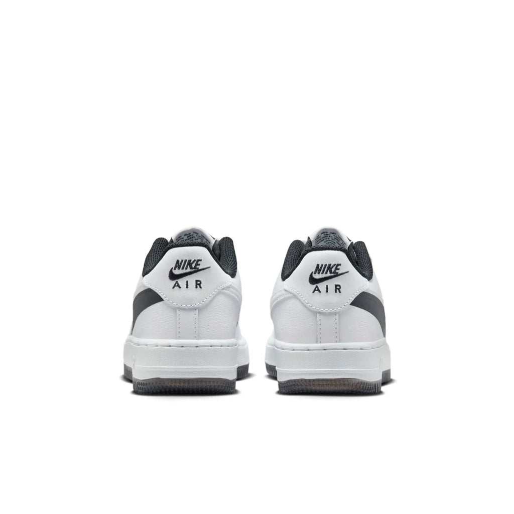 NIKE AIR FORCE 1 LV8 4