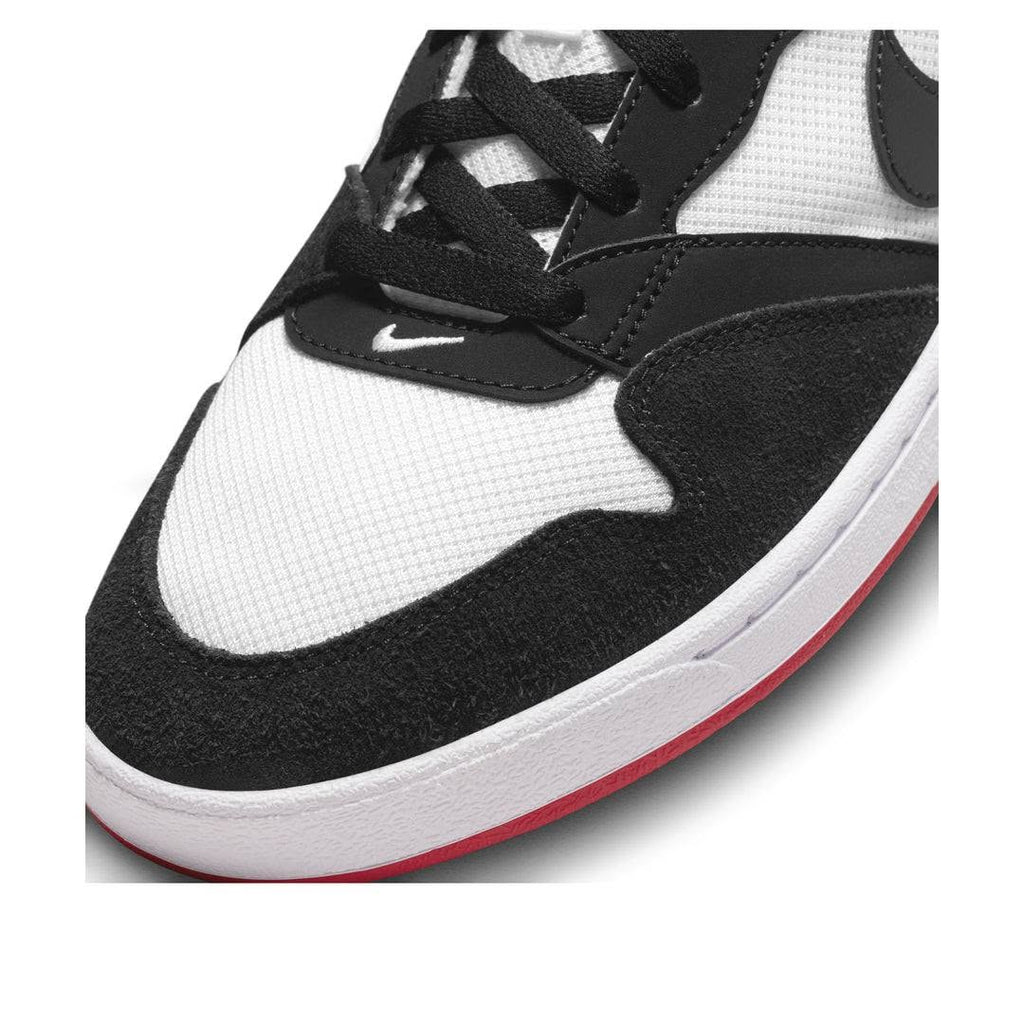 NIKE SB ALLEYOOP "مقدمة سوداء"