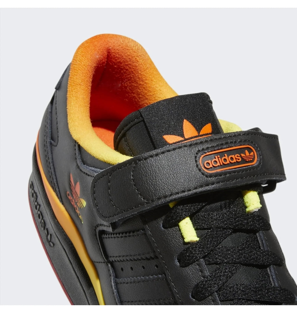 ADIDAS  Forum Low