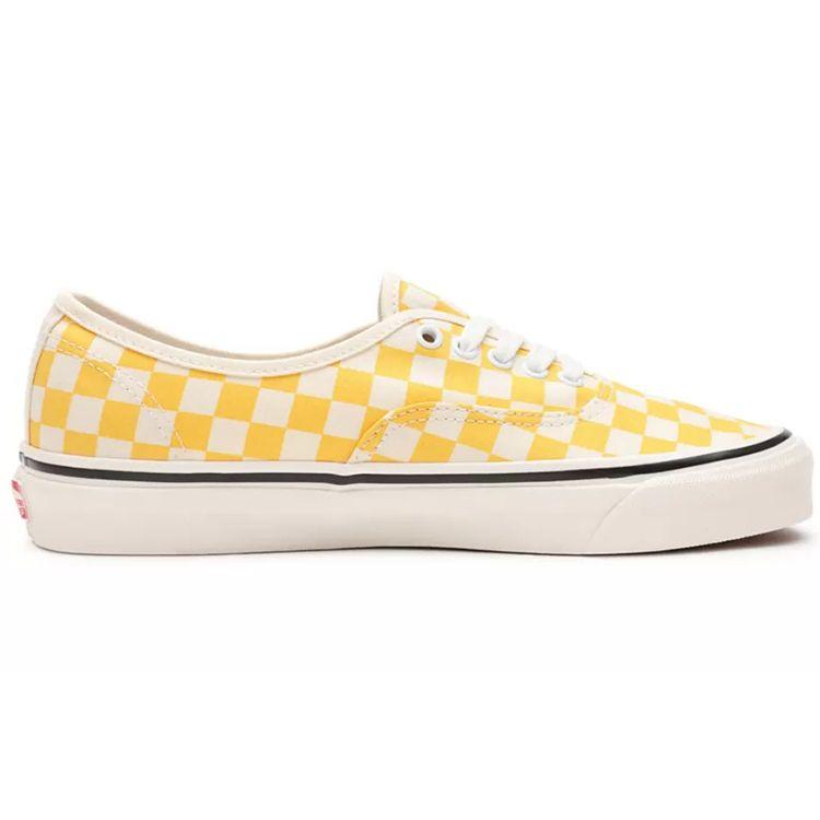 VANS YELLOW