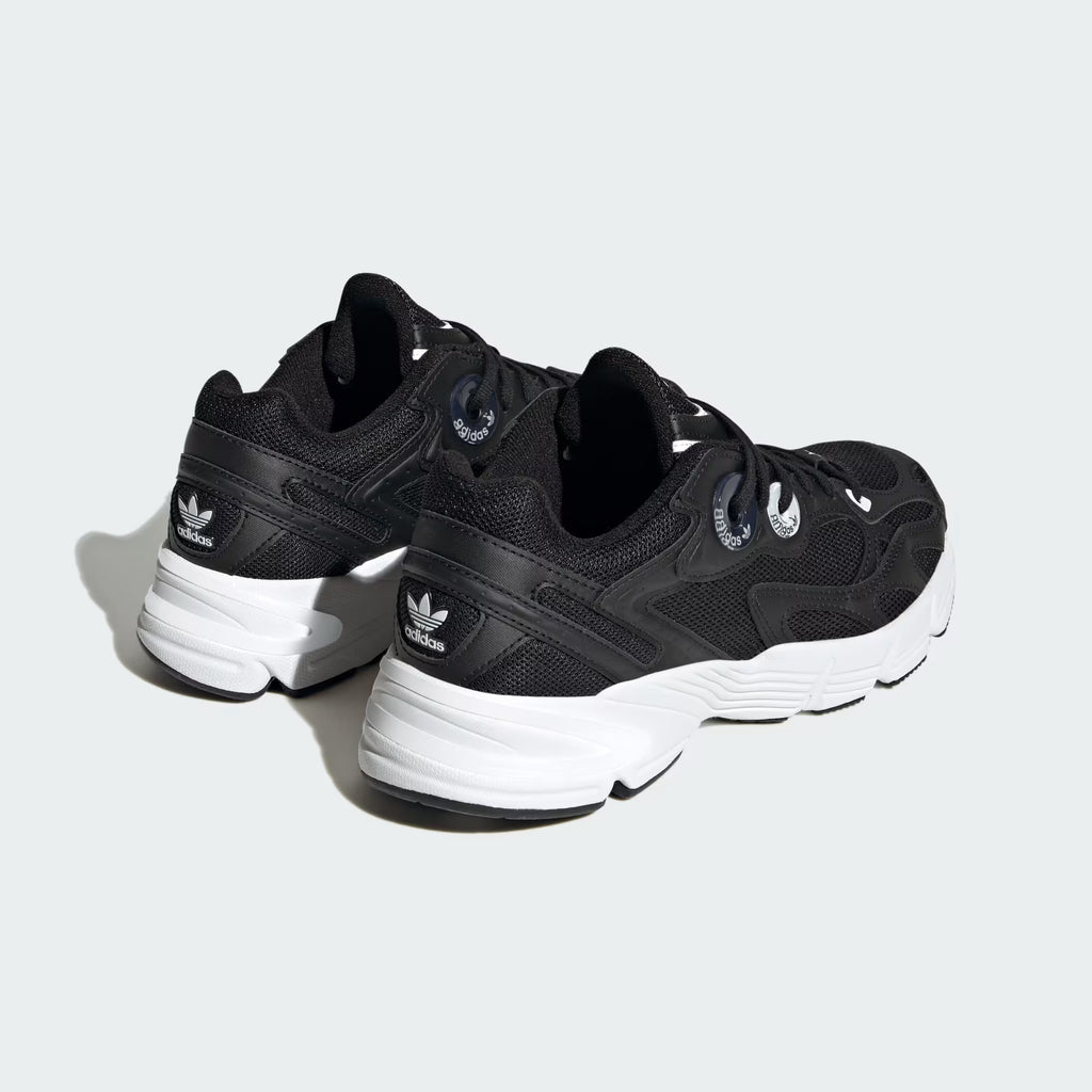 ADIDAS Astir Shoes