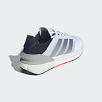 ADIDAS Avryn