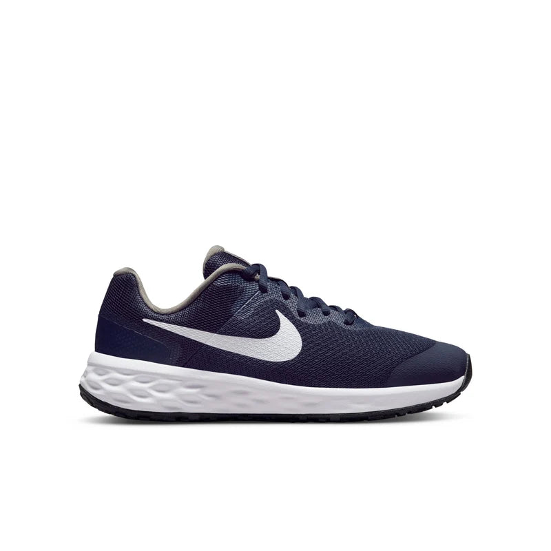 NIKE REVOLUTION 6