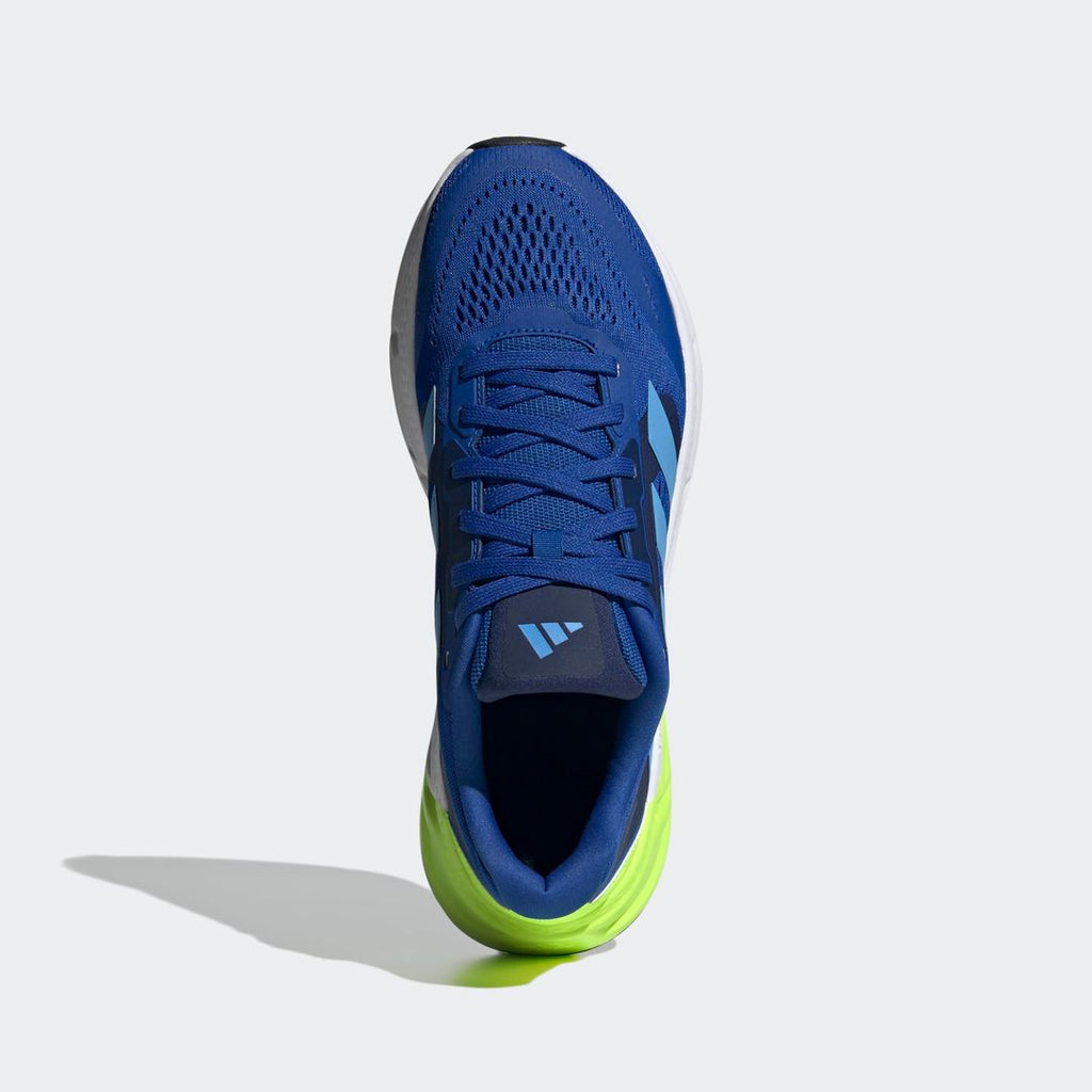 ADIDAS   questar 2 m