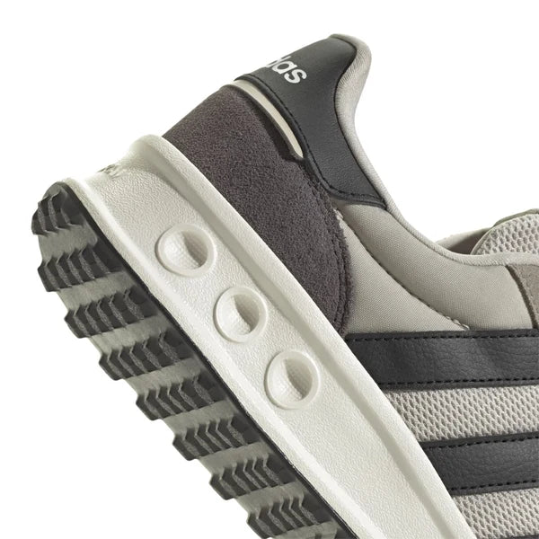 ADIDAS Run 84 Shoes