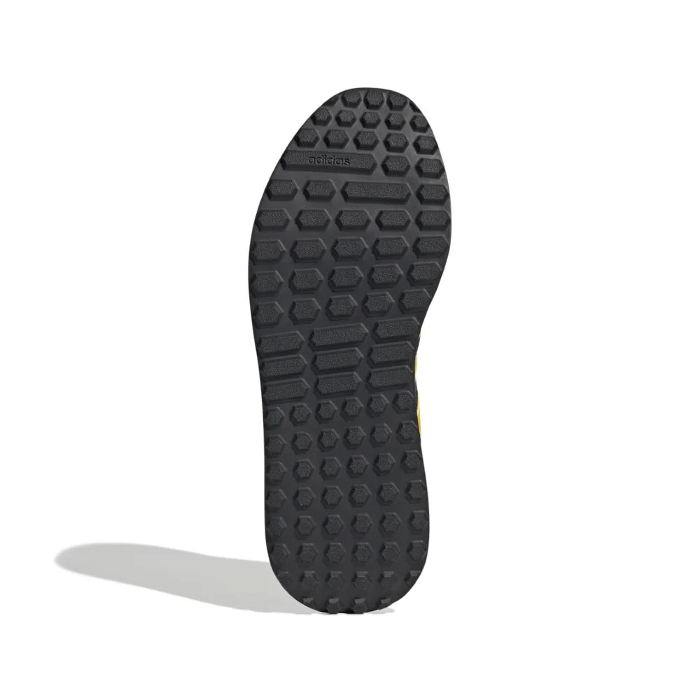 ADIDAS Run 84 Shoes