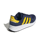 ADIDAS Run 84 Shoes