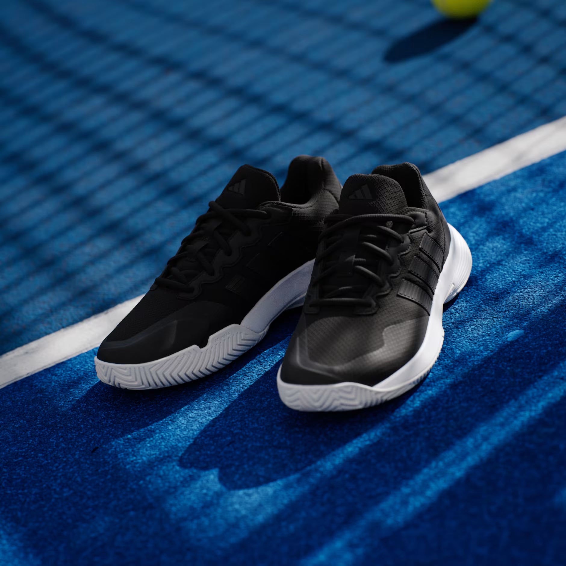 ADIDAS GAMECOURT 2 TENNIS SHOES