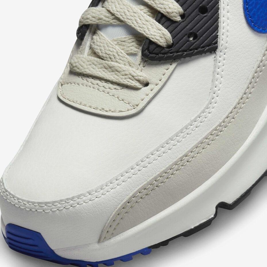 NIKE  AIR MAX 90