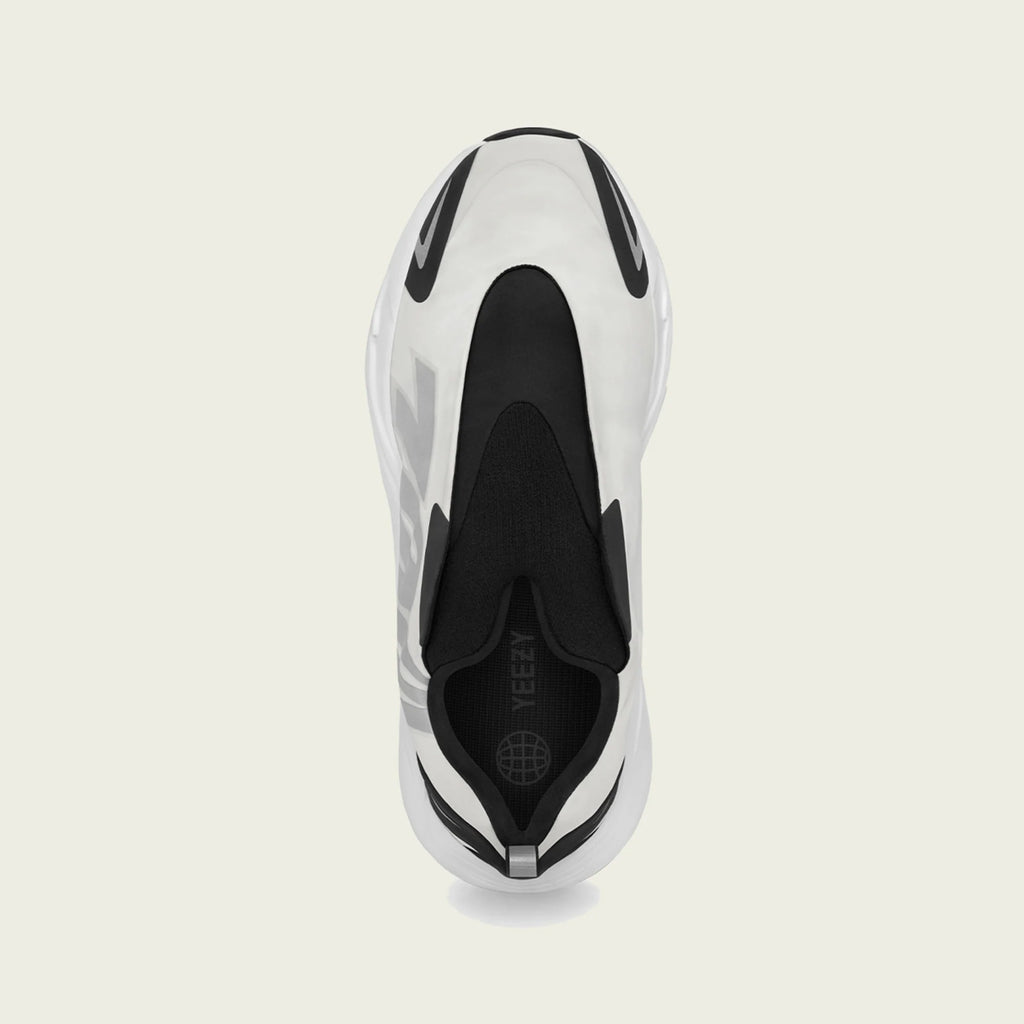 ADIDAS YZY 700 MNVN ANALOG IG4798