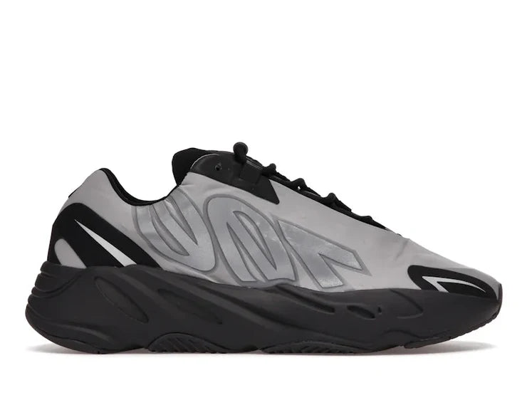 ADIDAS Yeezy Boost 700 MNVN Metallic