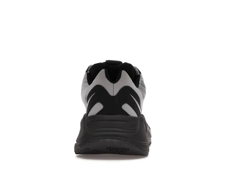 ADIDAS Yeezy Boost 700 MNVN Metallic