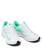 NIKE QUEST 3