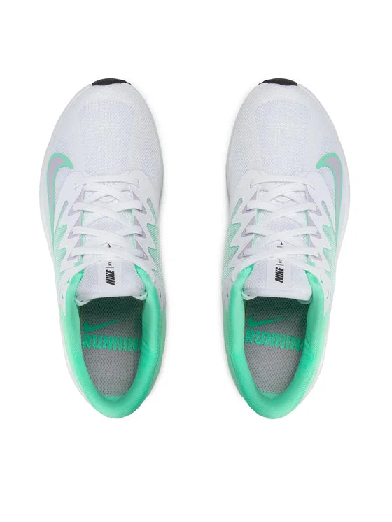 NIKE QUEST 3