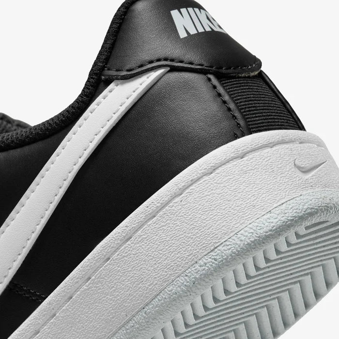 NIKE COURT ROYALE 2
