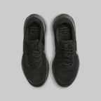 NIKE REVOLUTION 7