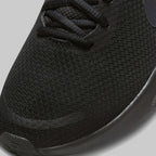 NIKE REVOLUTION 7