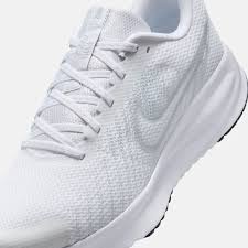 NIKE RUN DEFY