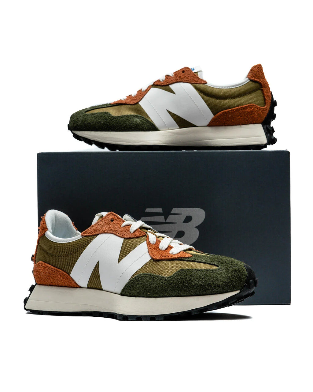 NEW BALANCE  MS327HC