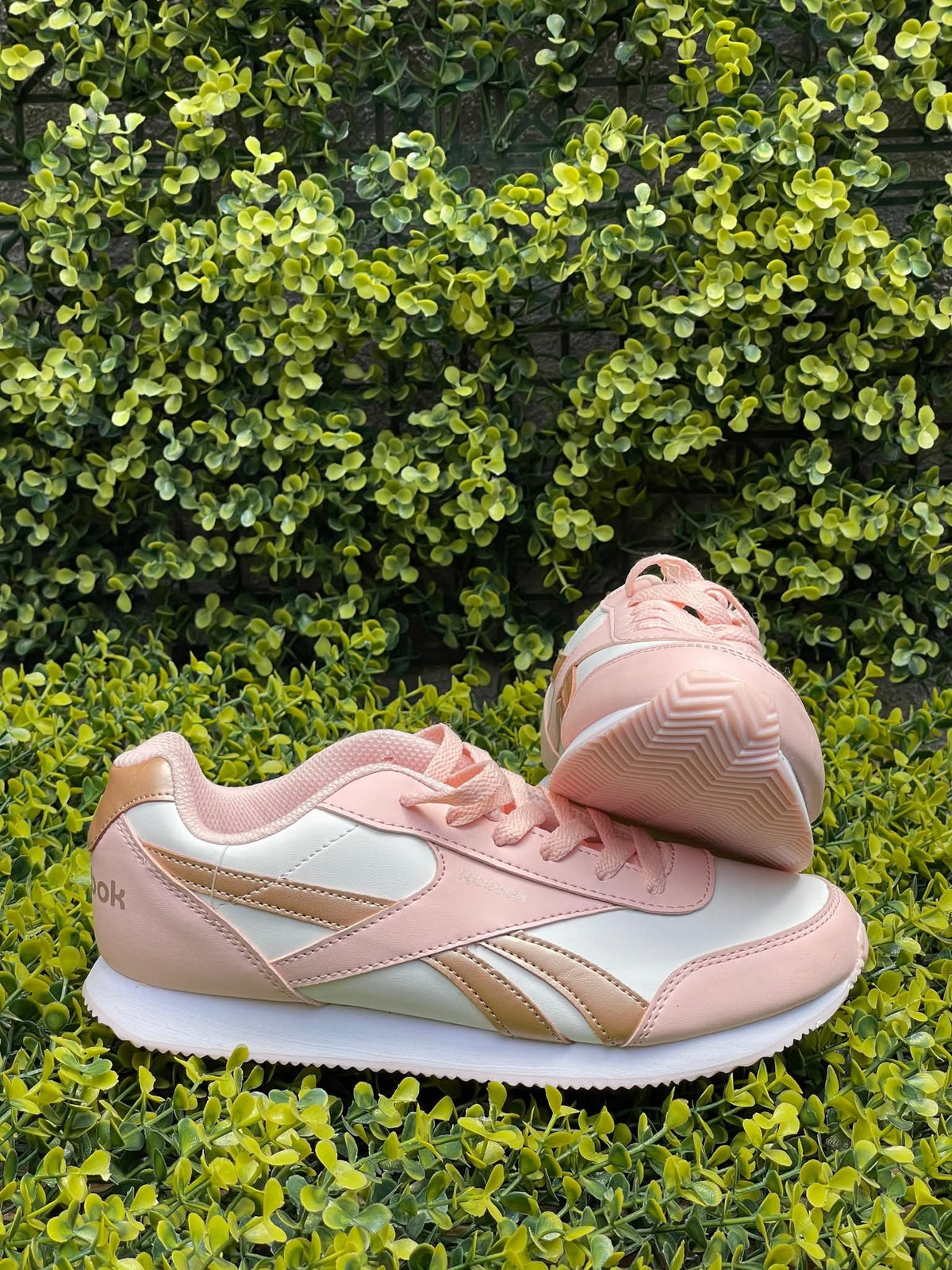 REEBOK SHOES PINK
