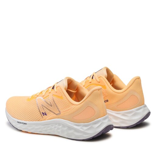 NEW BALANCE أحذية نسائية - Arishi V4 - WARISCS4 - سولار فلير